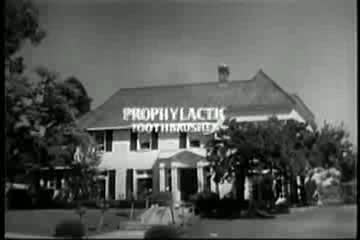 S1E10 - Thorny’s Gift