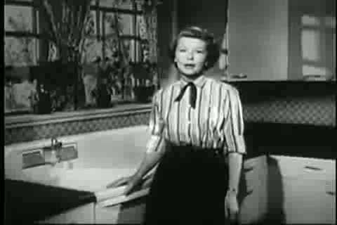 S1E35 - The Play’s the Thing