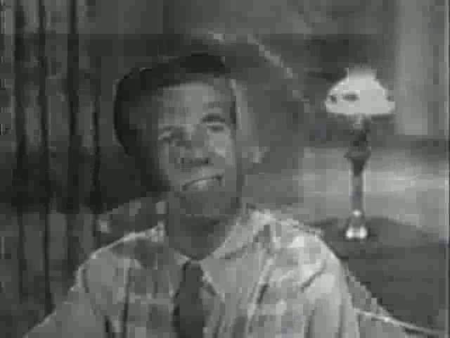 S1E9 - The Day After Thanksgiving